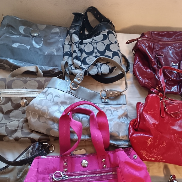 Coach purses - Picture 3 of 4